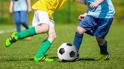 “五分钟狂飙21分，快船逆袭篮网，哈登莱昂纳德表现惊艳引关注！”